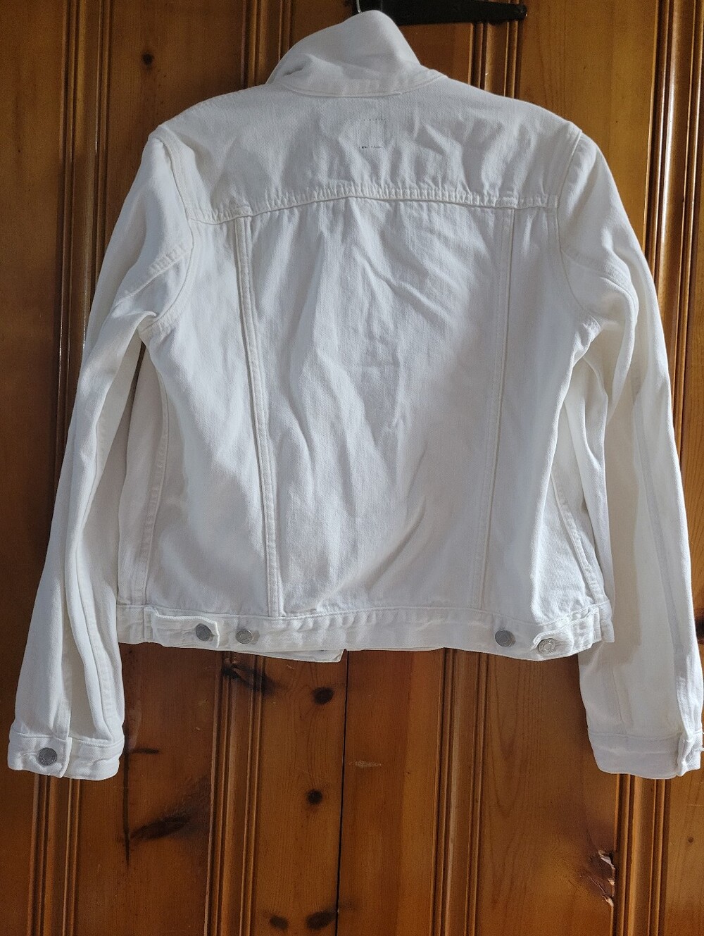 GAP White Women's Denim Jacket - Clean Classic Jean Jacket